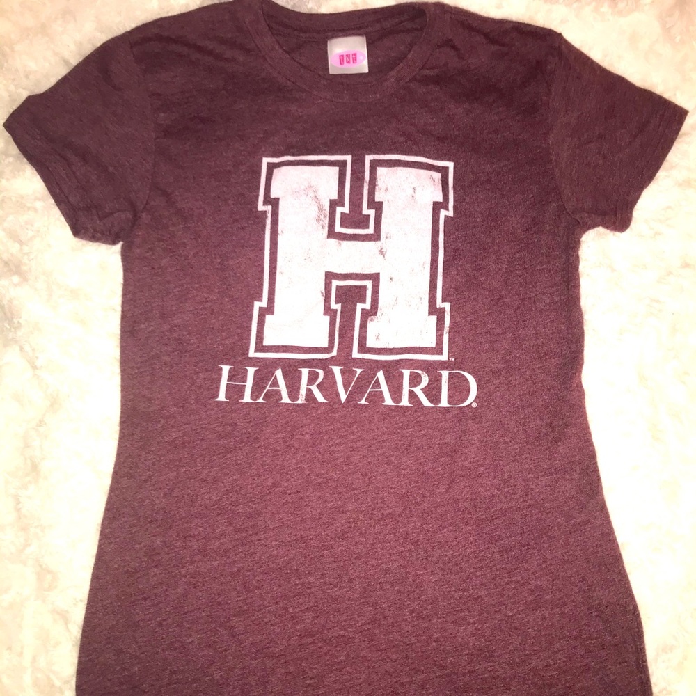 TNT Harvard graphic maroon tee sz M